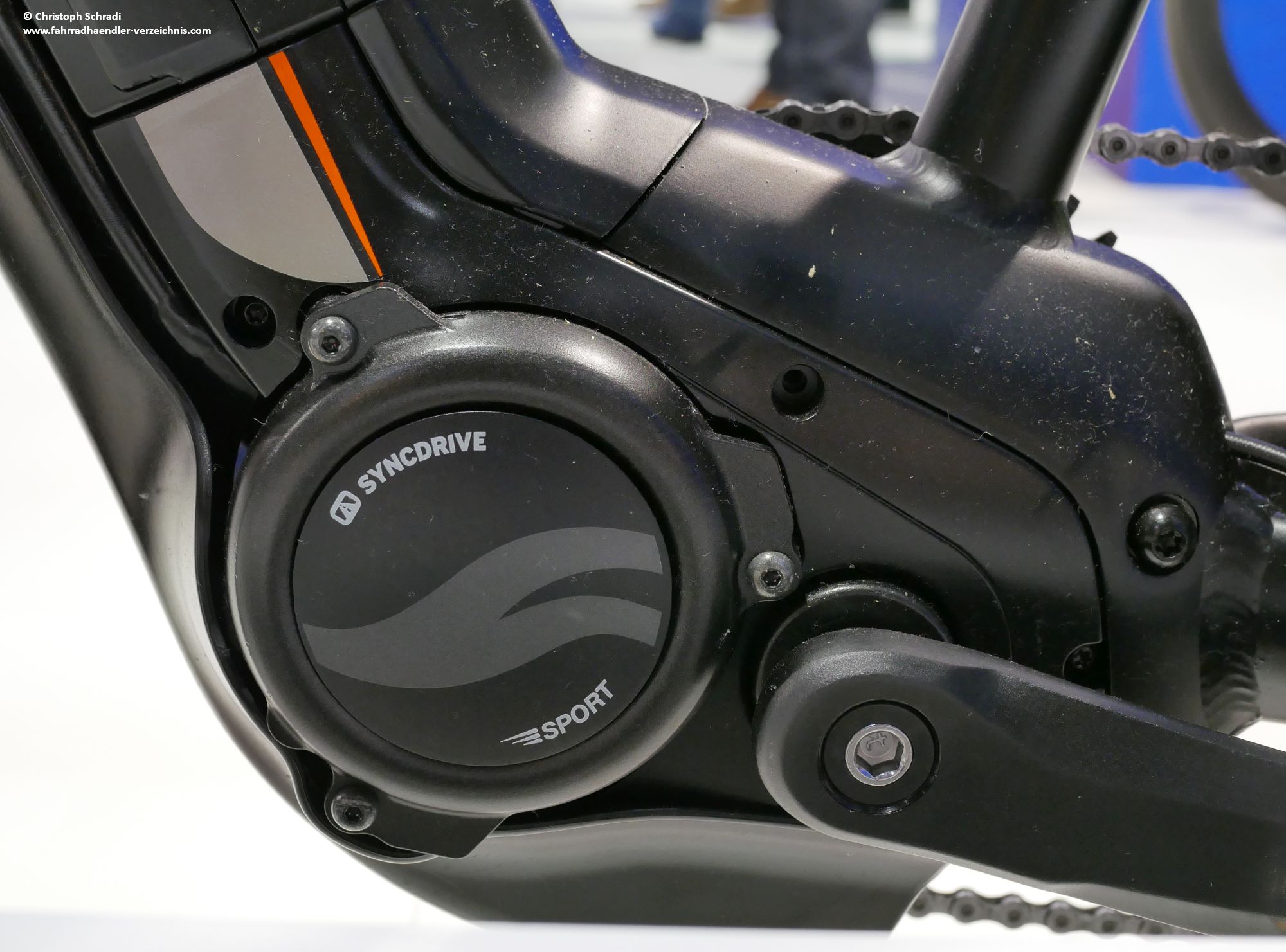 Mit dem SyncDrive Sport Motor bietet Giant einen soliden E-Bike Antrieb für Trekking- sowie Citybikes - aber auch E-MTBs an - dieser kann bis zu zwei Kettenblätter verwalten