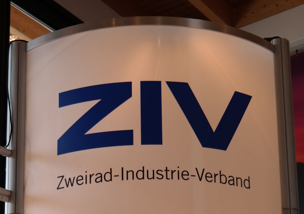 Zweirad-Industrie-Verband (ZVI) stellt Zahlen für 2015 vor
