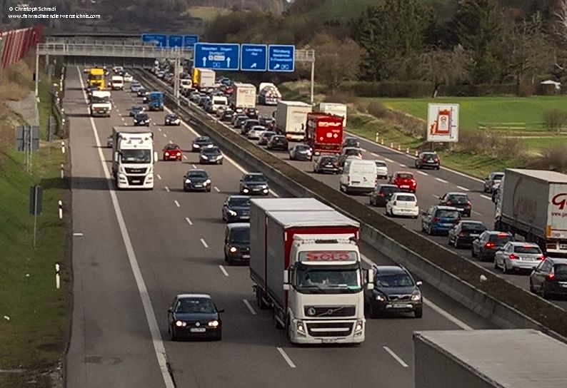 Stau - nicht nur auf vielen deutschen Autobahnen ein alltägliches Phänomen 